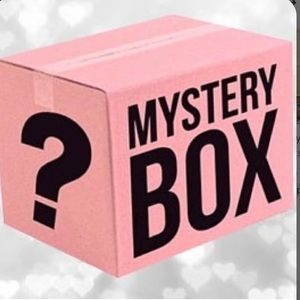 Mystery Health & Beauty lot of $75.00 value all new products see photos